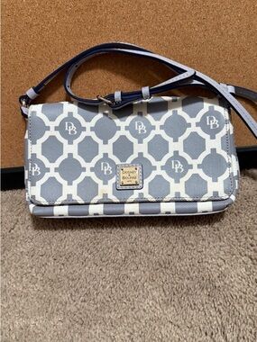 Dooney & Bourke Gray and White Signature Crossbody